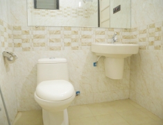 Murud Marina Hotel room washroom